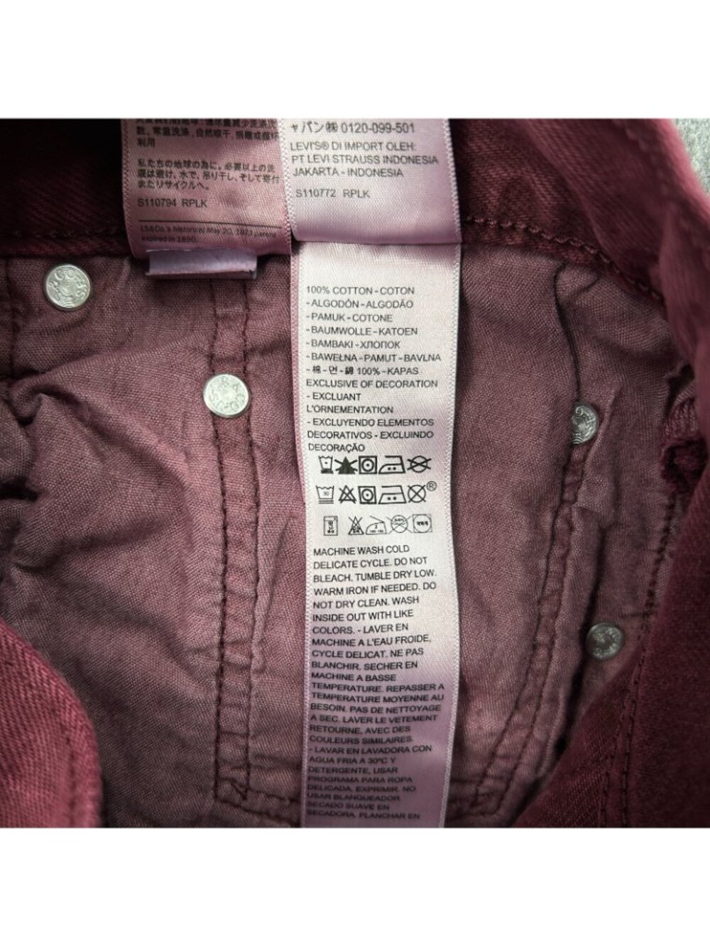 Levi's 501 Original Cropped Jeans Women's Size 28 X 28 Button Fly Big E Wine Red - Picture 9 of 15